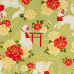 Grüner Stoff mit japanischen Füchsen